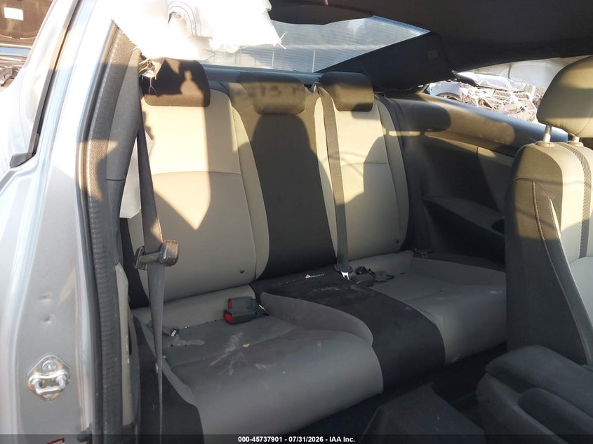 2016 HONDA CIVIC auction photo 8