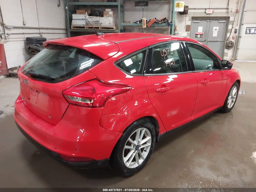 Vin: 1fadp3k22gl342478, lot: 46236625, ford focus se 20164