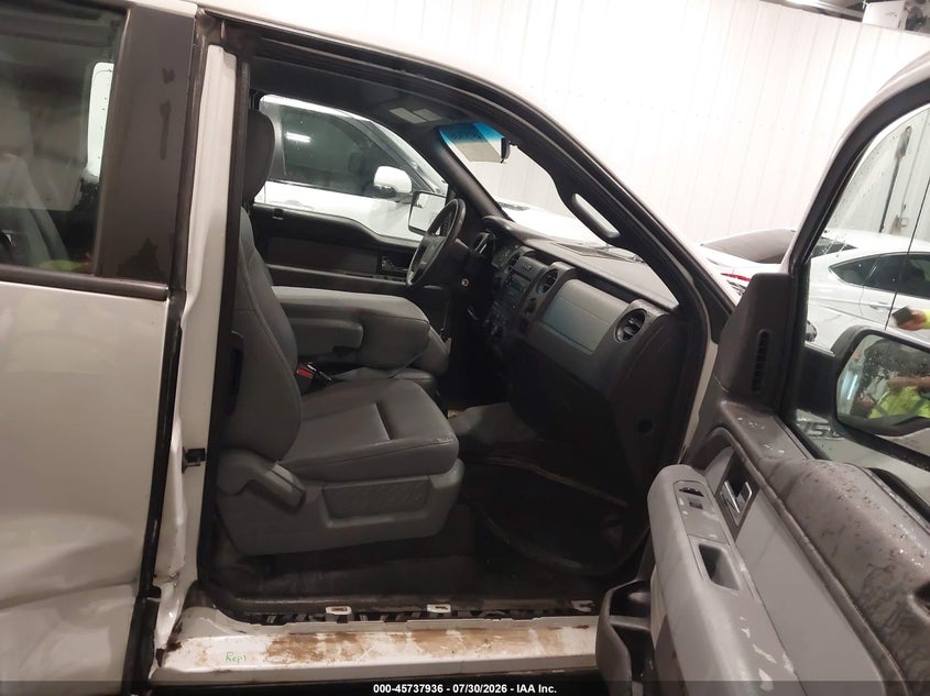 2013 FORD F-150 auction photo 5
