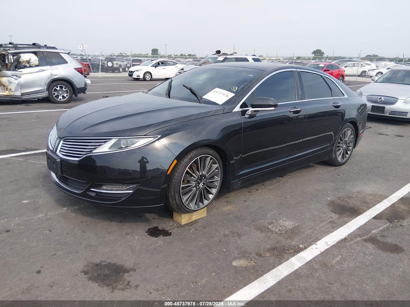 2015 LINCOLN MKZ HYBRID auction photo 2