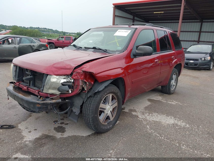2008 CHEVROLET TRAILBLAZER auction photo 2