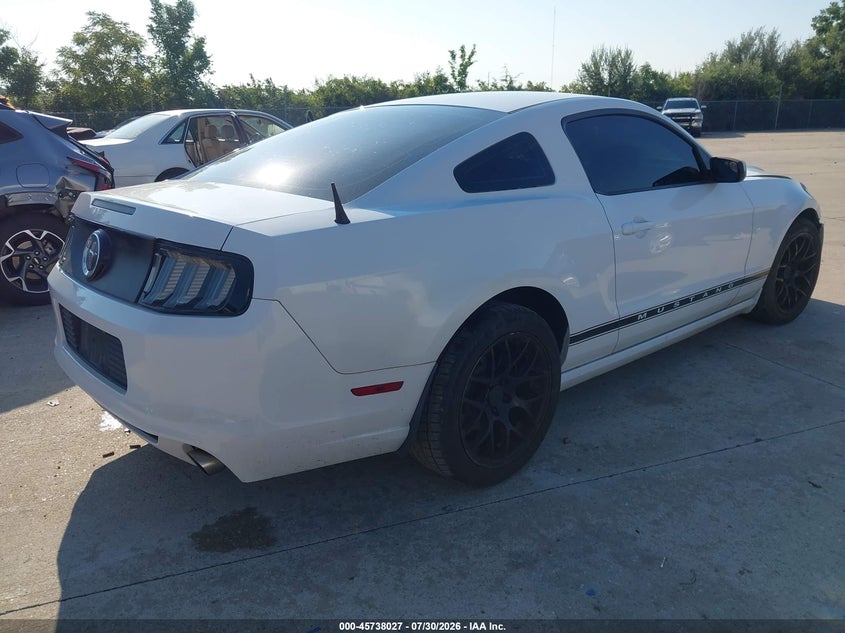 Vin: 1zvbp8am5e5200500, lot: 46236731, ford mustang v6 20144
