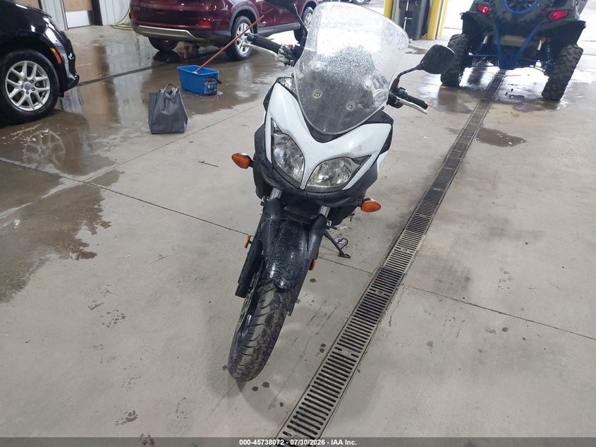 2014 SUZUKI DL650 auction photo 5