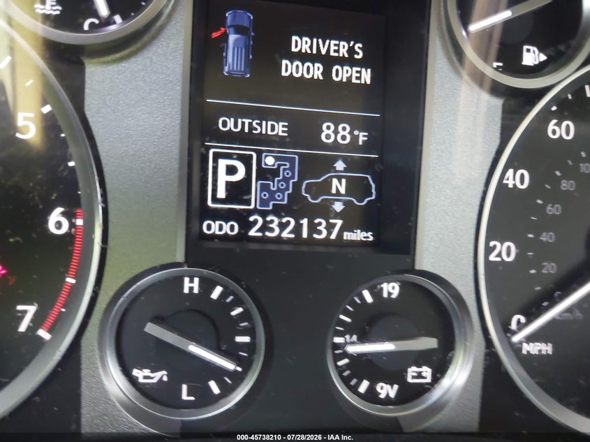 2015 LEXUS LX 570 auction photo 7