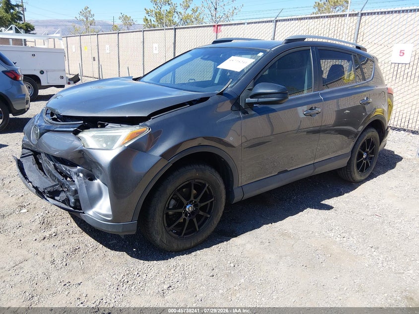 Vin: 2t3bfrev2hw544054, lot: 46236945, toyota rav4 le 20172