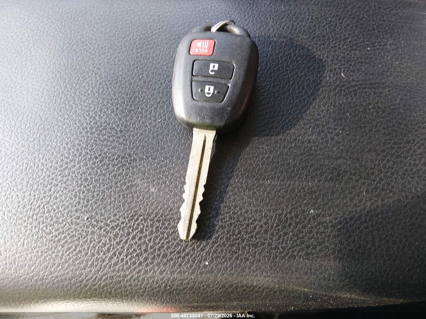 TOYOTA RAV4 - zdjęcie 11