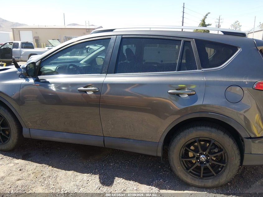 TOYOTA RAV4 - zdjęcie 14