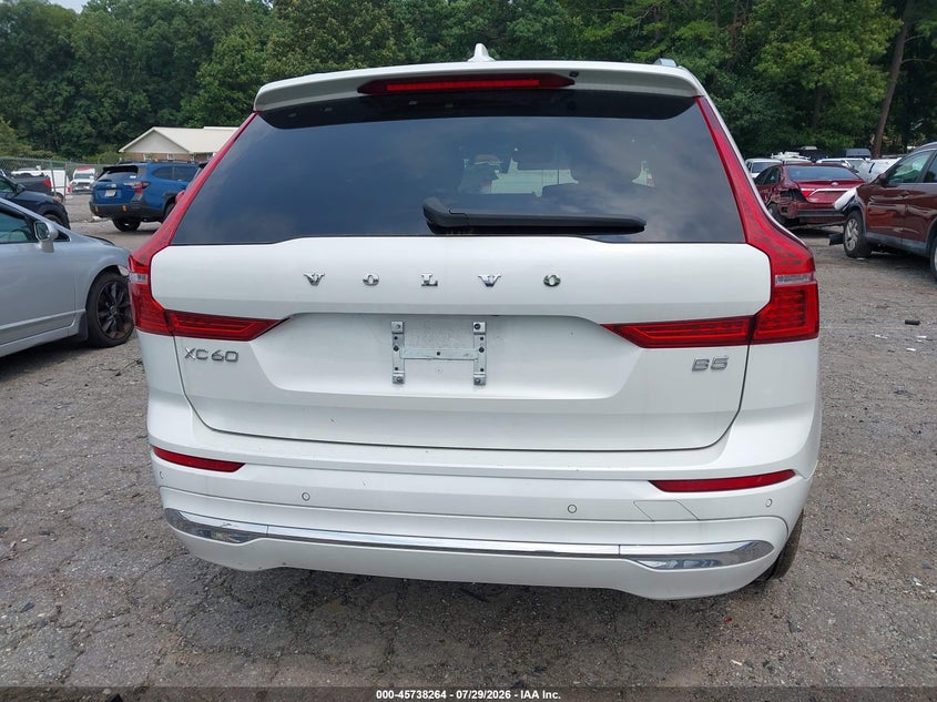 VOLVO XC60 - zdjecie 17