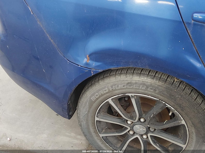 2017 MITSUBISHI LANCER auction photo 6