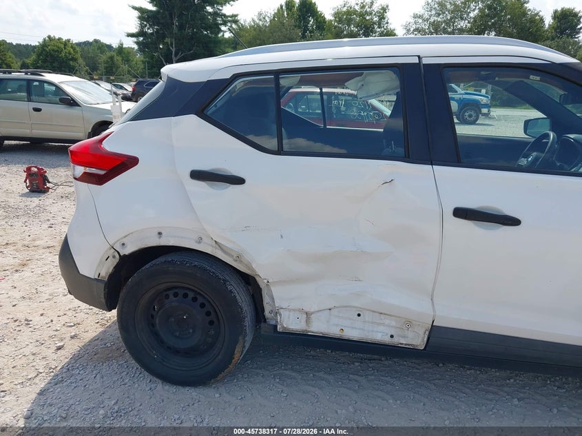 2019 NISSAN KICKS auction photo 6