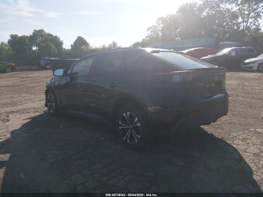 Vin: jtmababa7pa004223, lot: 46237046, toyota bz4x xle 20233