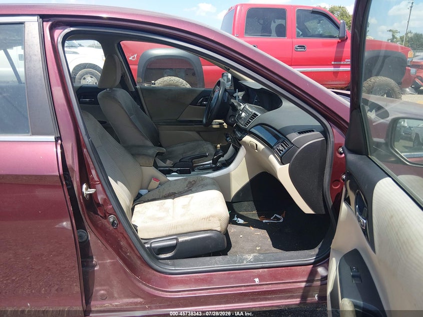 2017 HONDA ACCORD auction photo 5