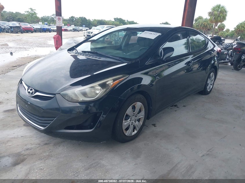 2016 HYUNDAI ELANTRA auction photo 2