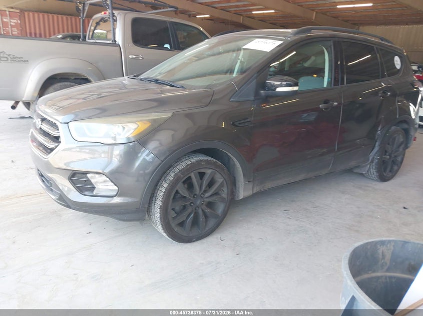 Vin: 1fmcu0jd9huc31420, lot: 46237079, ford escape titanium 20172