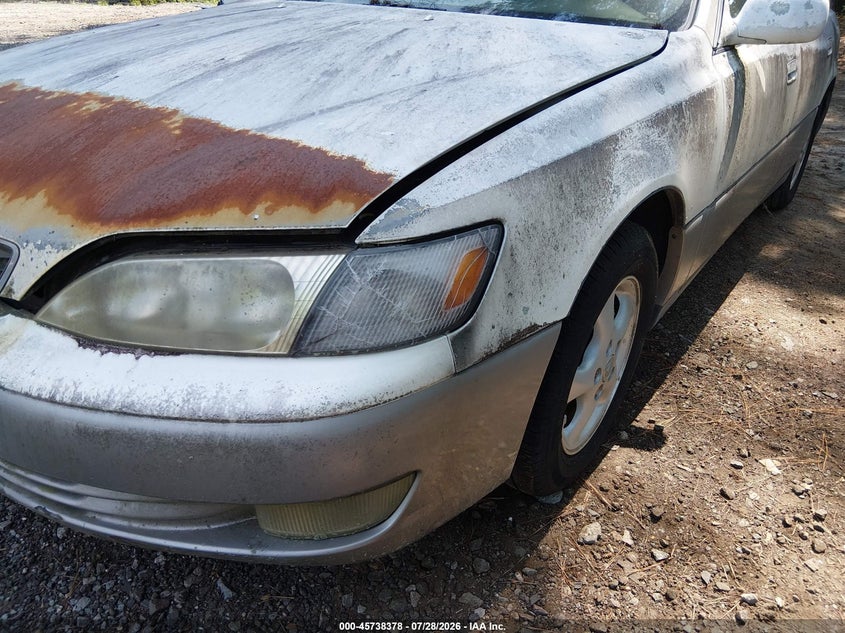 1997 LEXUS ES 300 auction photo 6
