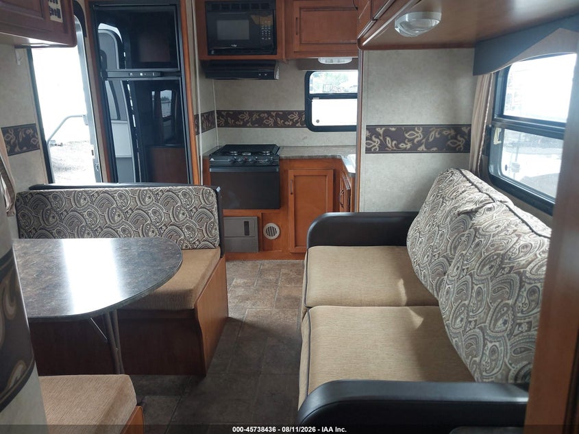 2013 KEYSTONE RV BULLET TRAVEL TRAILER auction photo 5