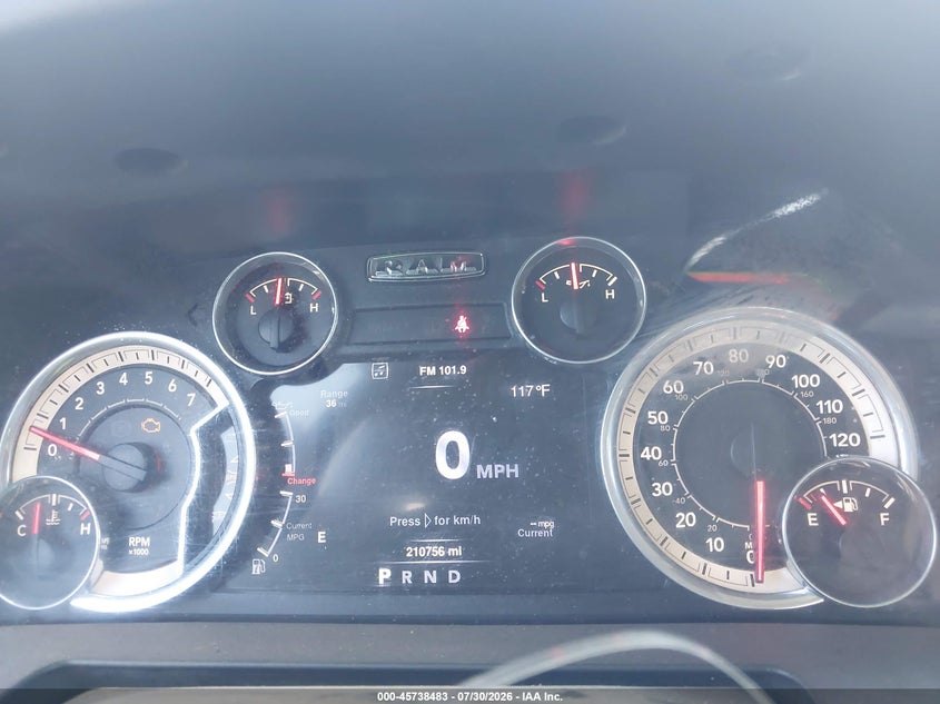 2016 RAM 1500 auction photo 7