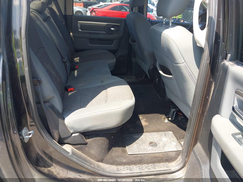 2016 RAM 1500 auction photo 8