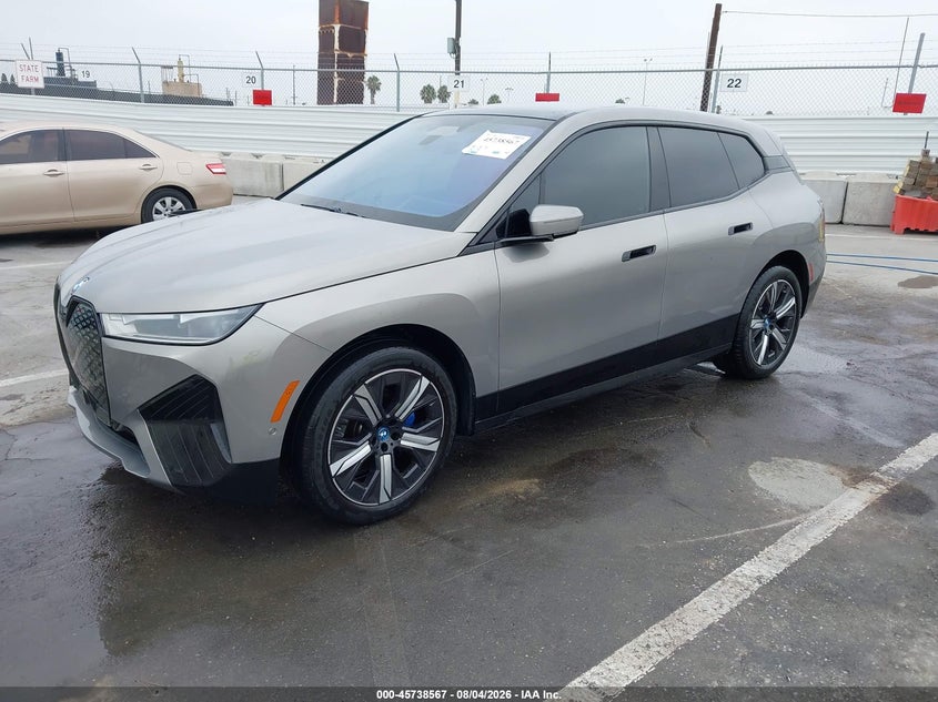 Vin: wb523cf00rcn59368, lot: 46237271, bmw ix xdrive50 20242