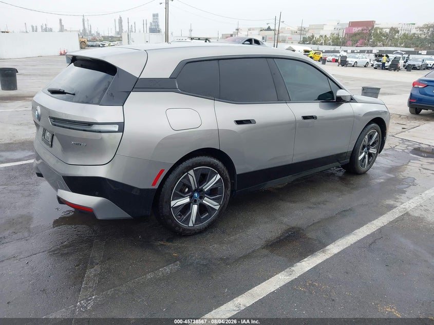 Vin: wb523cf00rcn59368, lot: 46237271, bmw ix xdrive50 20244