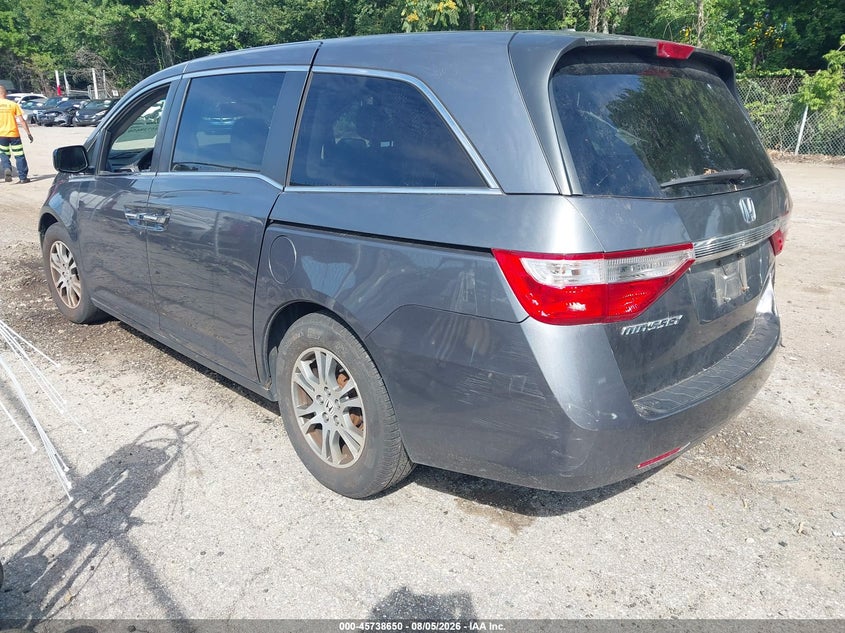 2011 HONDA ODYSSEY auction photo 3