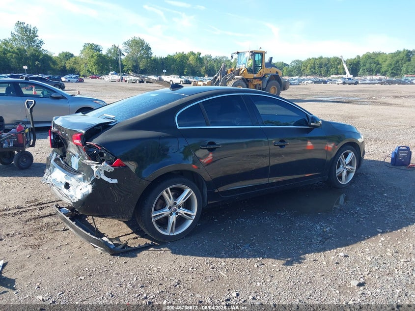 2016 VOLVO S60 auction photo 4
