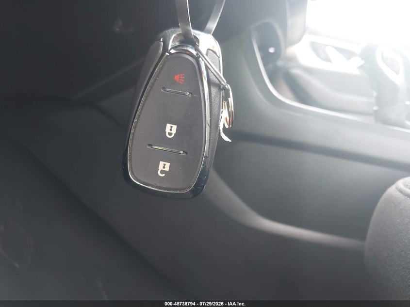 CHEVROLET TRAVERSE 2022 VIN 1GNERGKW7NJ100336