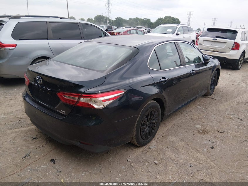2018 TOYOTA CAMRY HYBRID auction photo 4