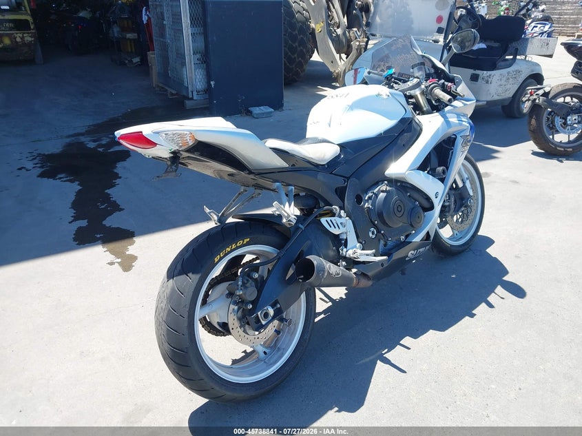 2008 SUZUKI GSX-R SPORT_BIKE 4