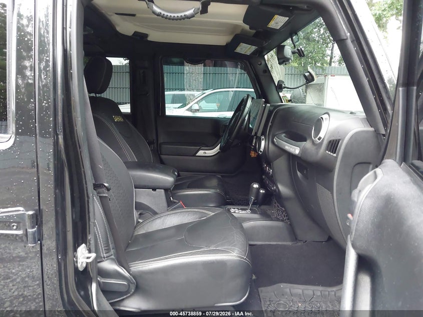 2015 JEEP WRANGLER UNLIMITED auction photo 5
