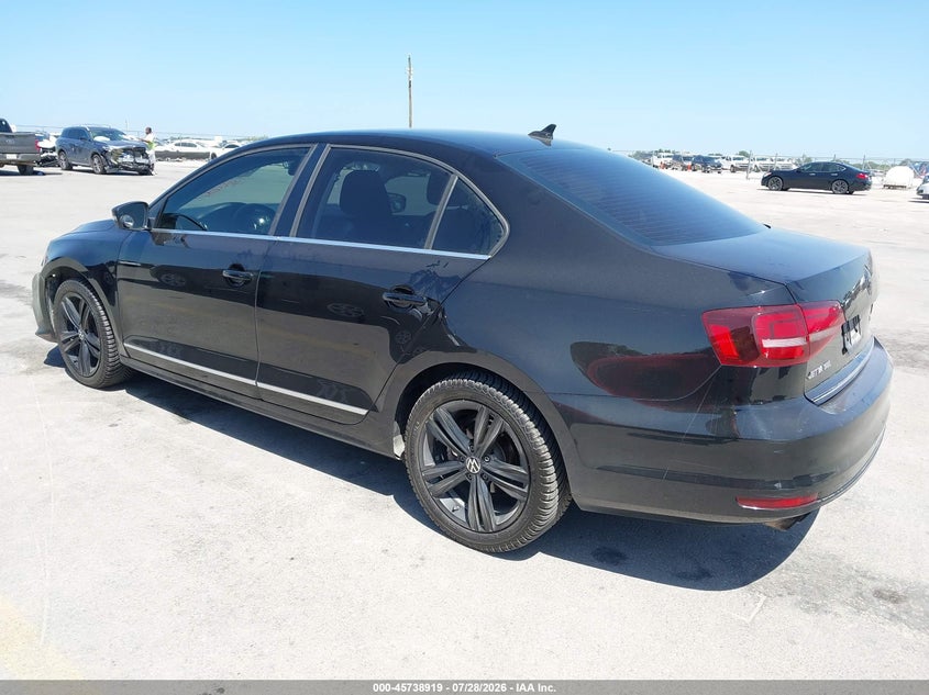 2017 VOLKSWAGEN JETTA auction photo 3