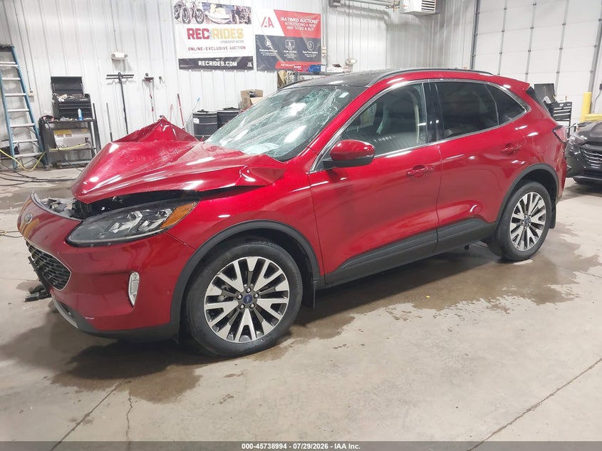 Vin: 1fmcu9dz7lua40678, lot: 46237698, ford escape titanium hybrid 20202