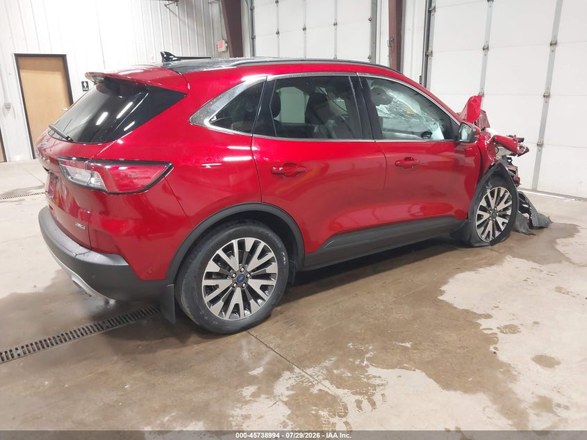 Vin: 1fmcu9dz7lua40678, lot: 46237698, ford escape titanium hybrid 20204