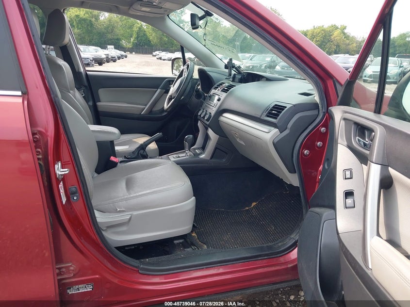 2014 SUBARU FORESTER auction photo 5