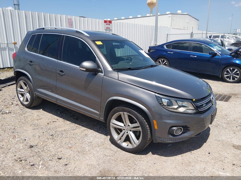 Vin: wvgav7ax2fw068716, lot: 46237818, volkswagen tiguan r-line 2015 img_1
