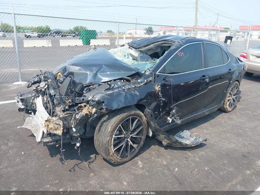 2023 TOYOTA CAMRY auction photo 2