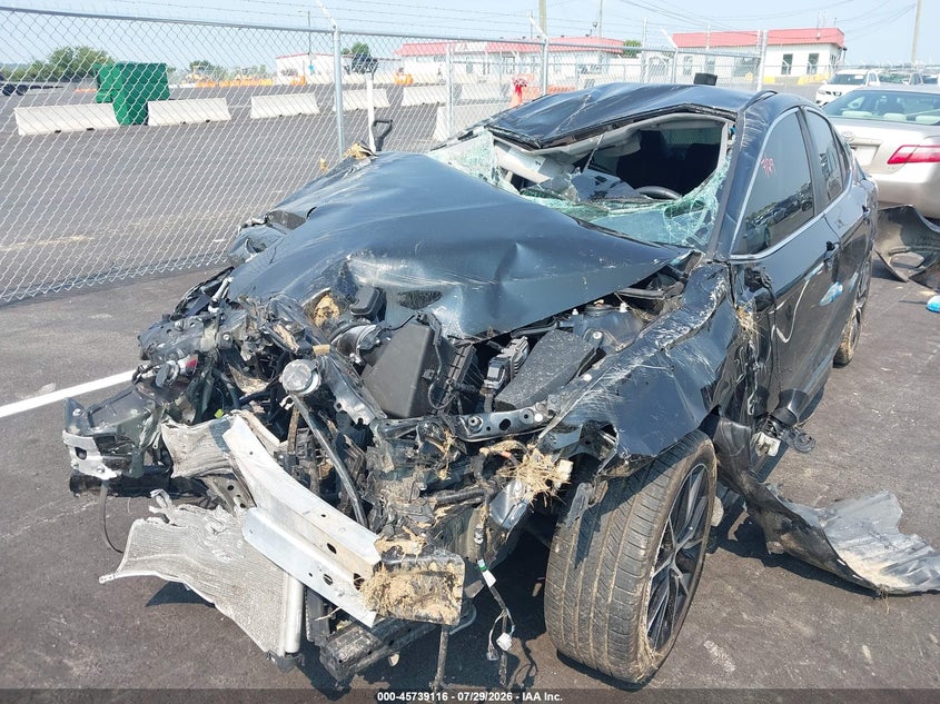 2023 TOYOTA CAMRY auction photo 6