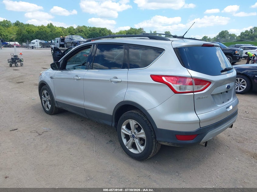Vin: 1fmcu0gx8dud32511, lot: 46237852, ford escape se 20133