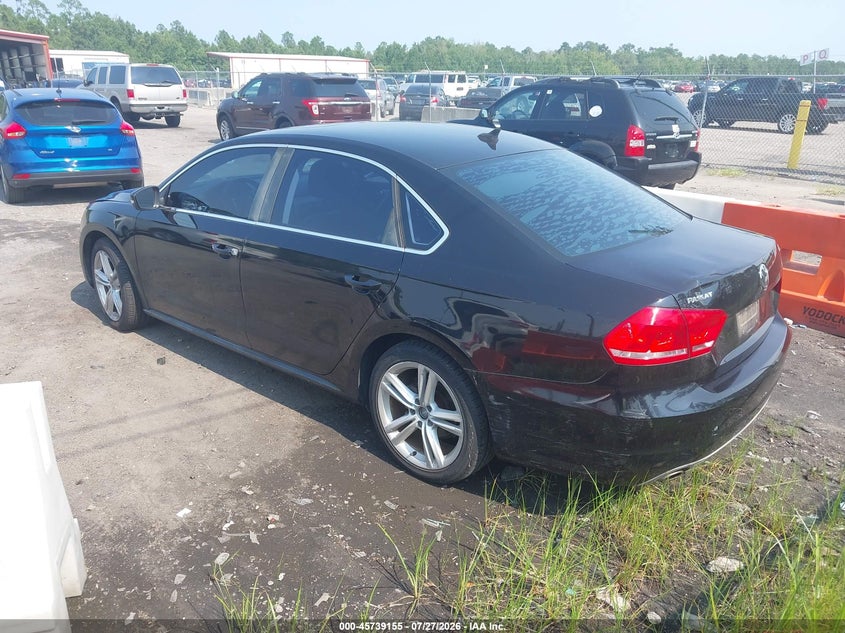 2014 VOLKSWAGEN PASSAT auction photo 3