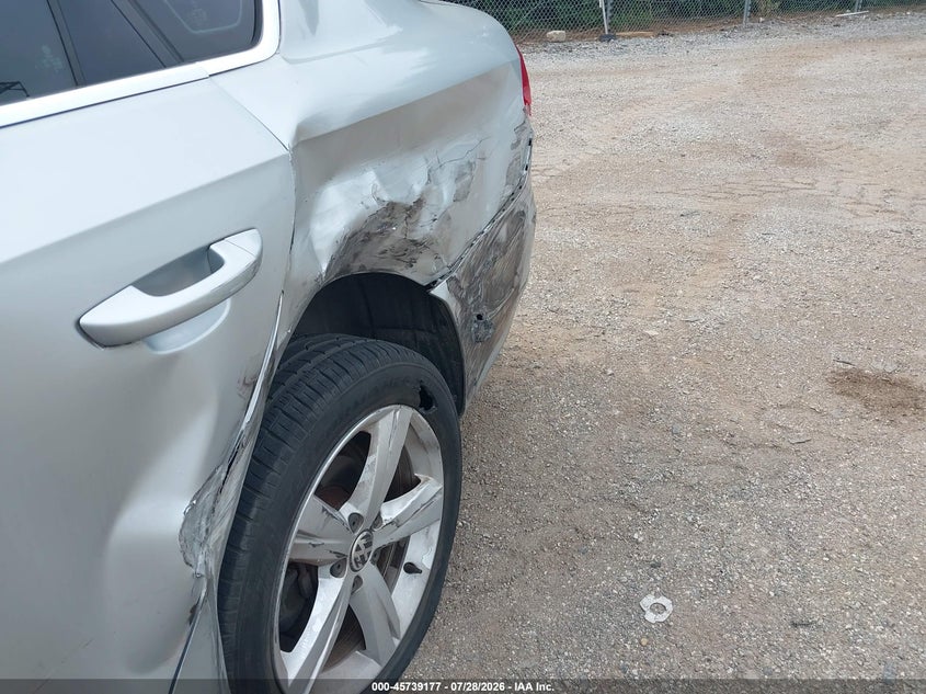 2014 VOLKSWAGEN PASSAT auction photo 6