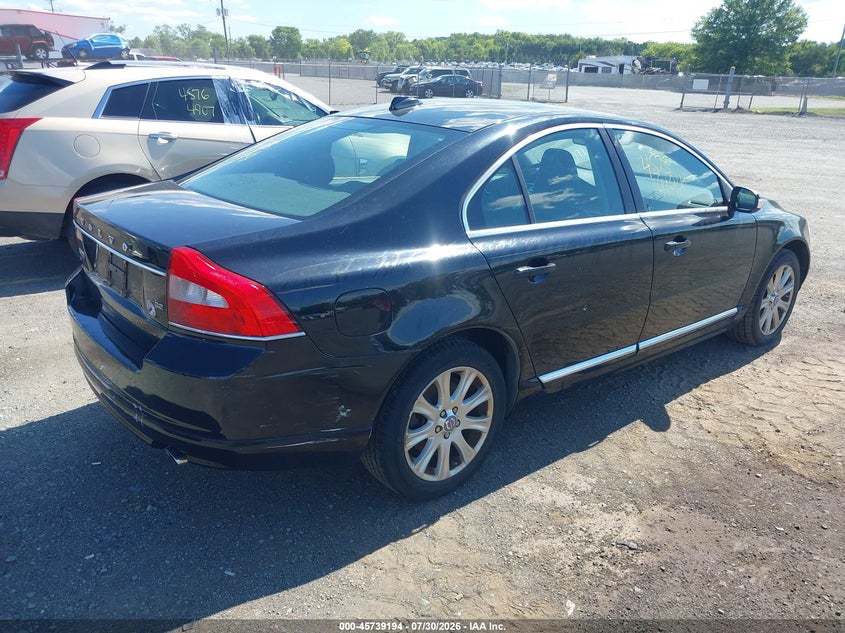 2010 VOLVO S80 auction photo 4