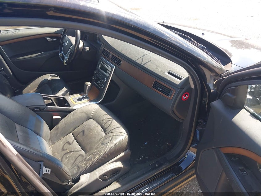 2010 VOLVO S80 auction photo 5