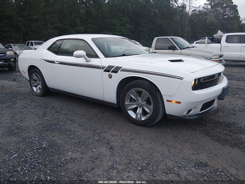 Vin: 2c3cdzag2fh793831, lot: 46237992, dodge challenger sxt 2015 img_1