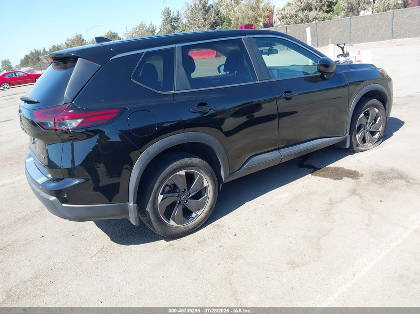 2024 NISSAN ROGUE auction photo 4