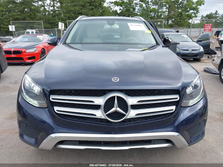 MERCEDES-BENZ GLC 300 - zdjęcie 12