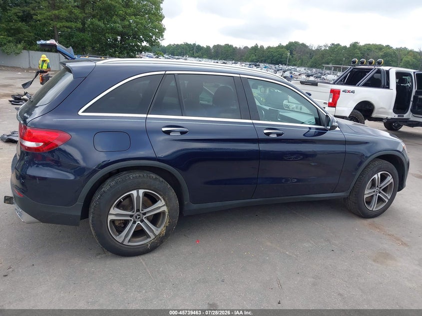 MERCEDES-BENZ GLC 300 - zdjęcie 13