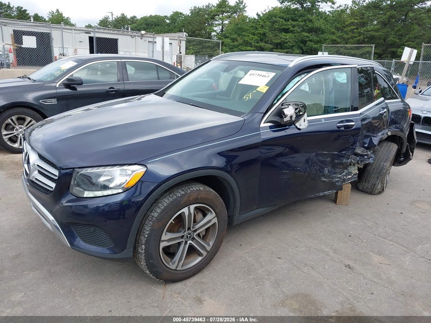 MERCEDES-BENZ GLC 300 - zdjęcie 2