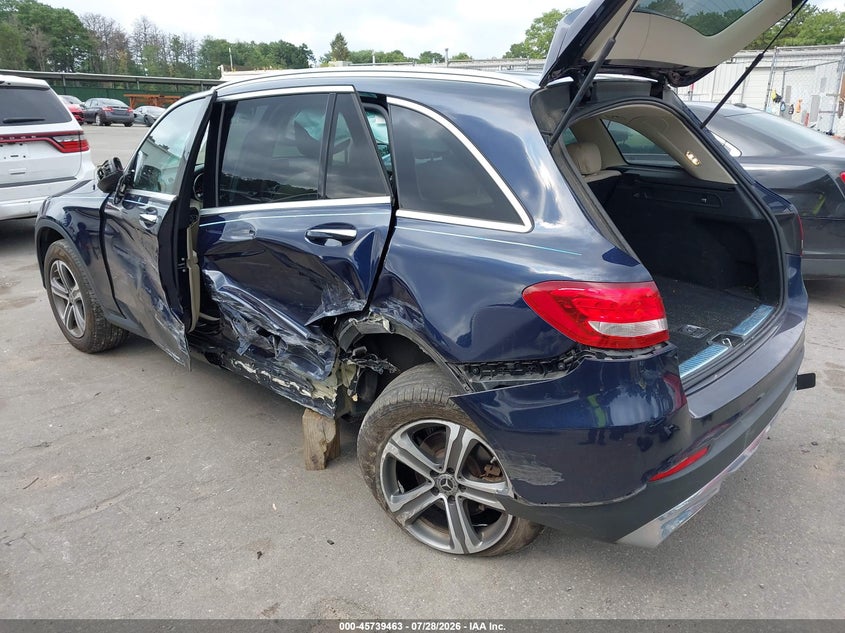 MERCEDES-BENZ GLC 300 - zdjęcie 3
