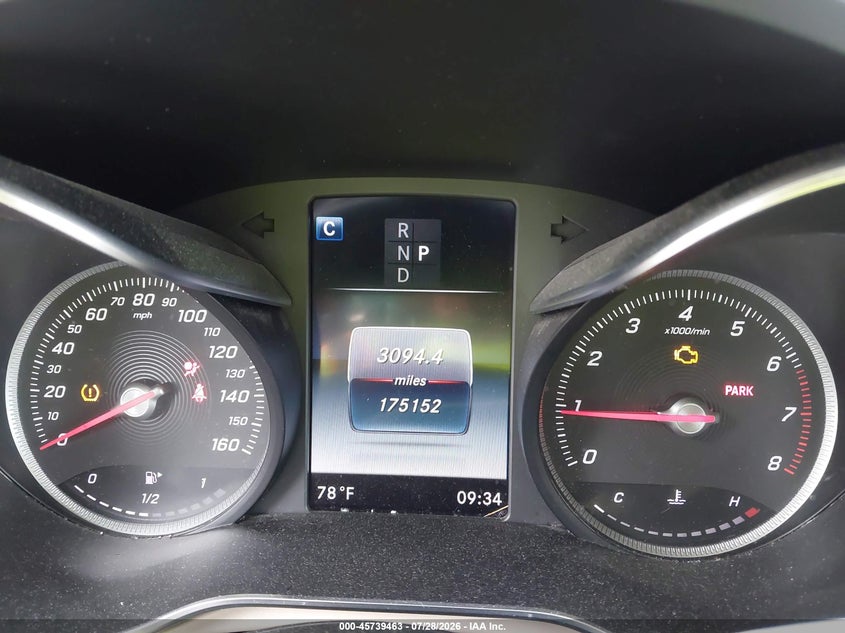 MERCEDES-BENZ GLC 300 - zdjęcie 7
