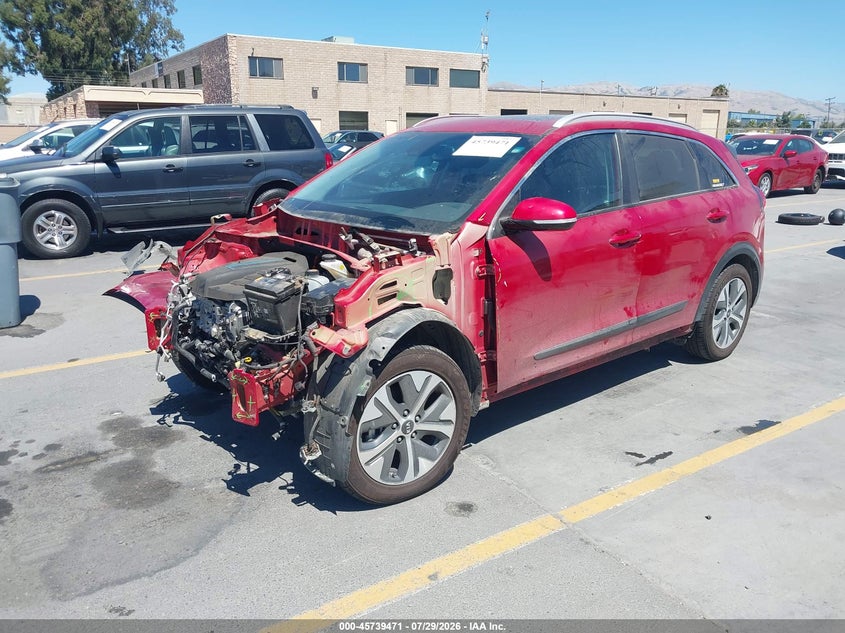Vin: kndce3lg5l5052952, lot: 46238175, kia niro ev ex premium 20202